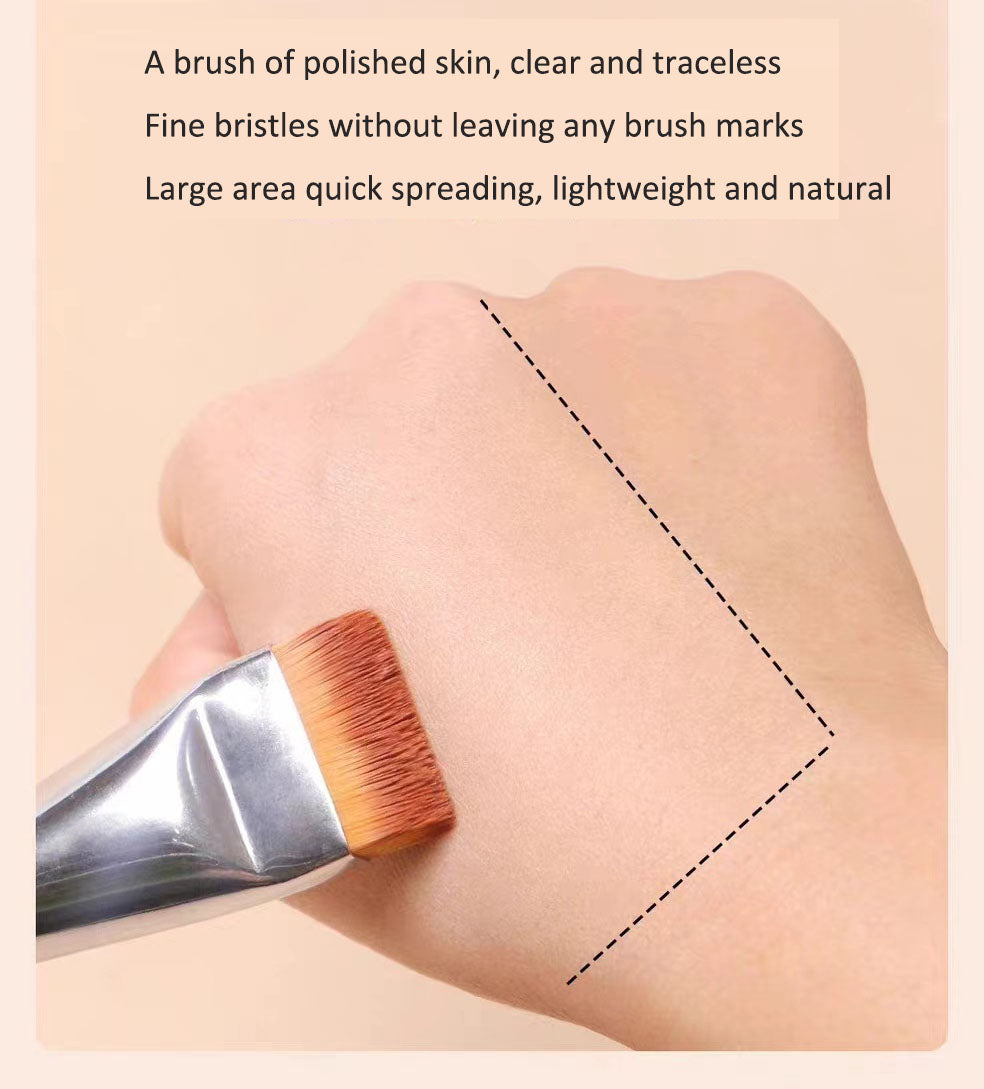 Liquid foundation with integrated brush Quick makeup without powder Even, natural, covering complexion