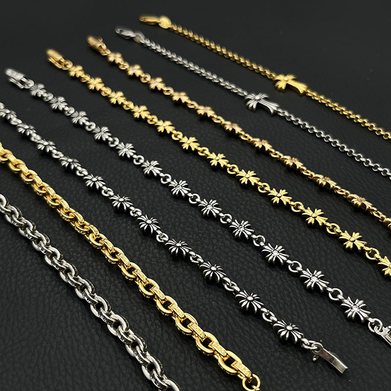 Croix avec bracelet en diamant
