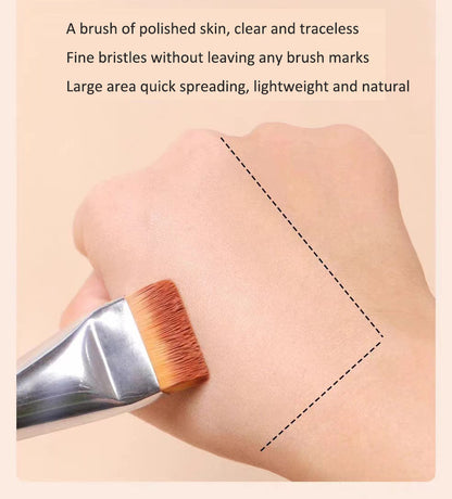 Liquid foundation with integrated brush Quick makeup without powder Even, natural, covering complexion