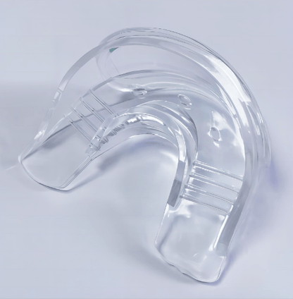 Gel and silicone mouthguard. Anti-snoring, anti-bruxism, and sports protection. Comfortable and adjustable.