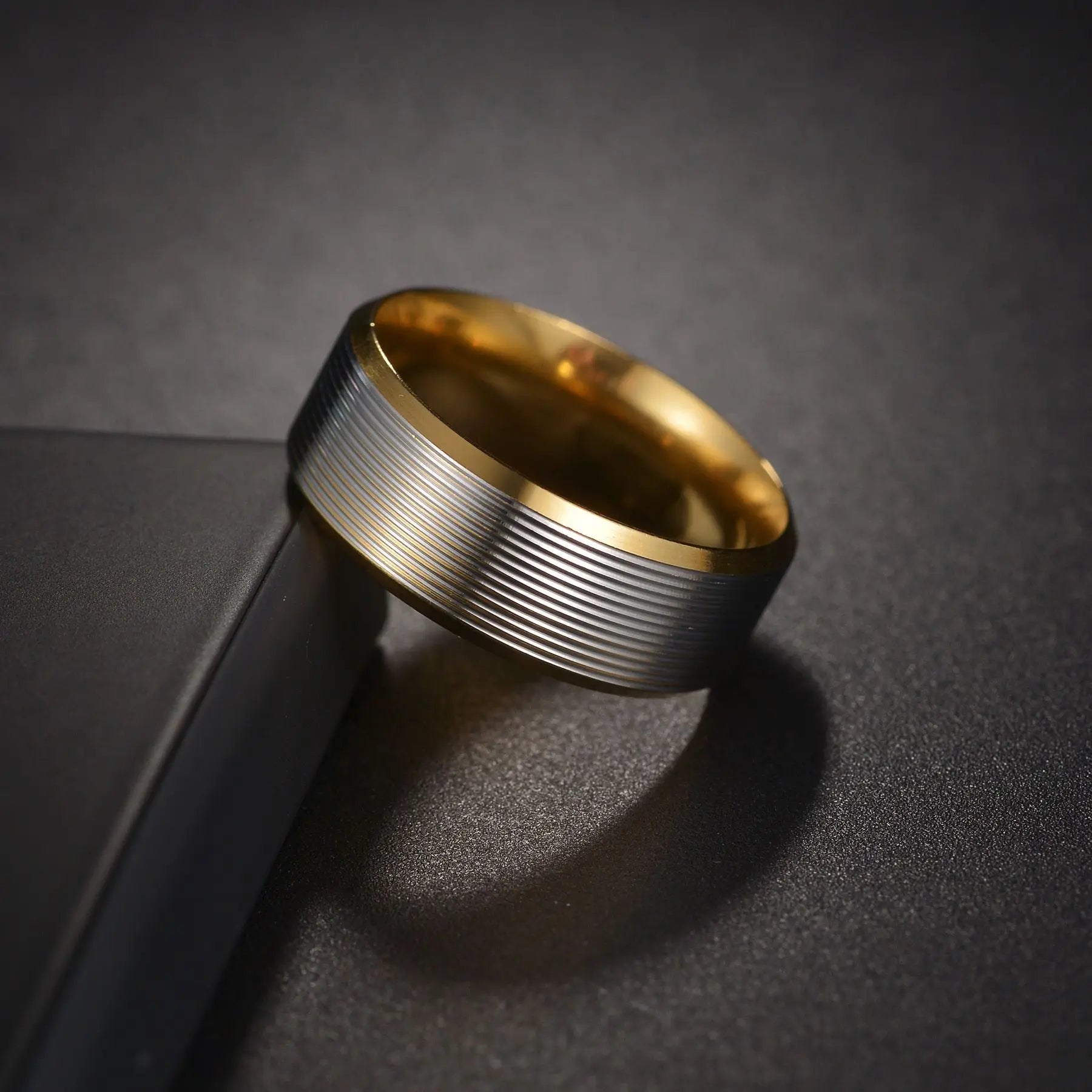 Boutique ÉclatsChic  Bague homme tungstène et inox Incrustation 168797026;20250911;1757608441Z4bBl Bijoux homme